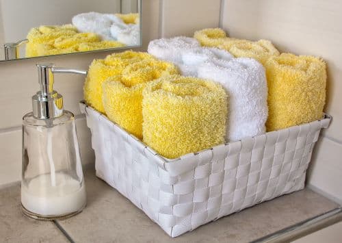 Towel storage_rangement serviettes